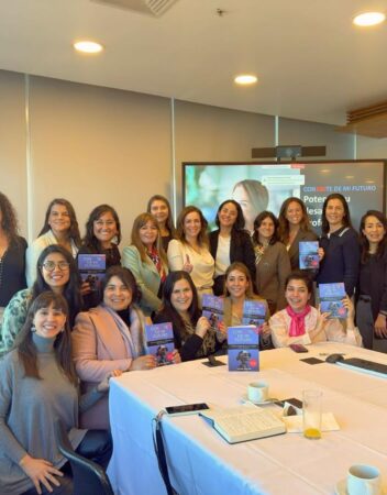 AME organiza encuentro con Denisse Goldfarb sobre liderazgo consciente y desarrollo de carrera profesional