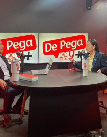 Presidenta de AME participa en podcast De Pega y + para reflexionar sobre liderazgo femenino y transición energética