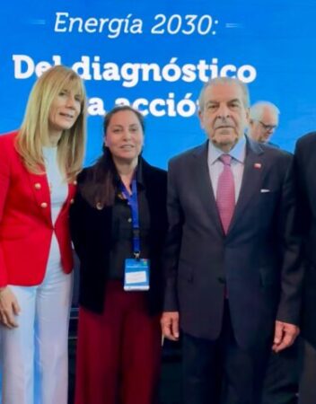 AME participó en el inicio del diálogo para la reforma de la distribución eléctrica en Chile